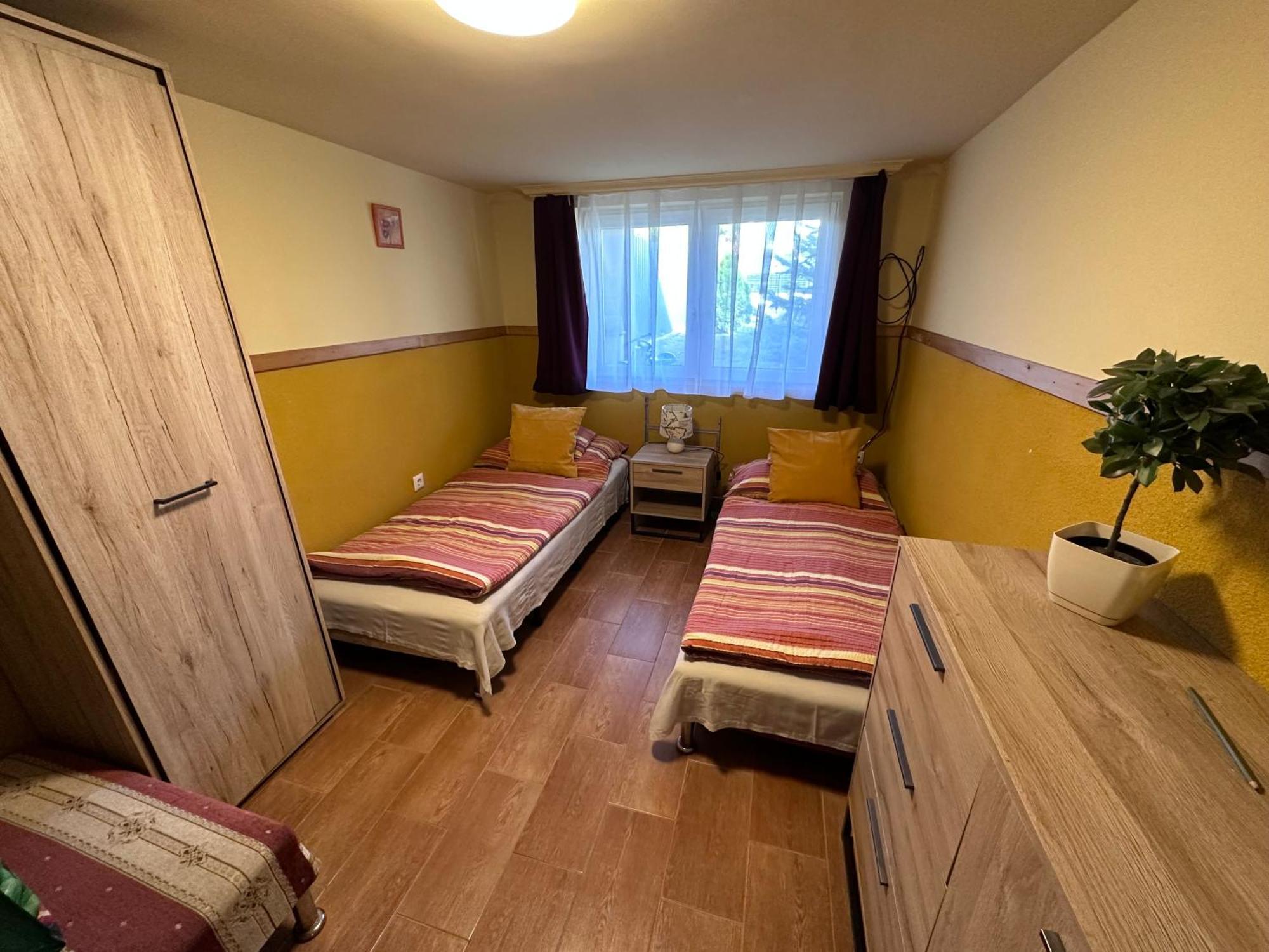 Aranyeso Apartman Hajdúszoboszló Εξωτερικό φωτογραφία