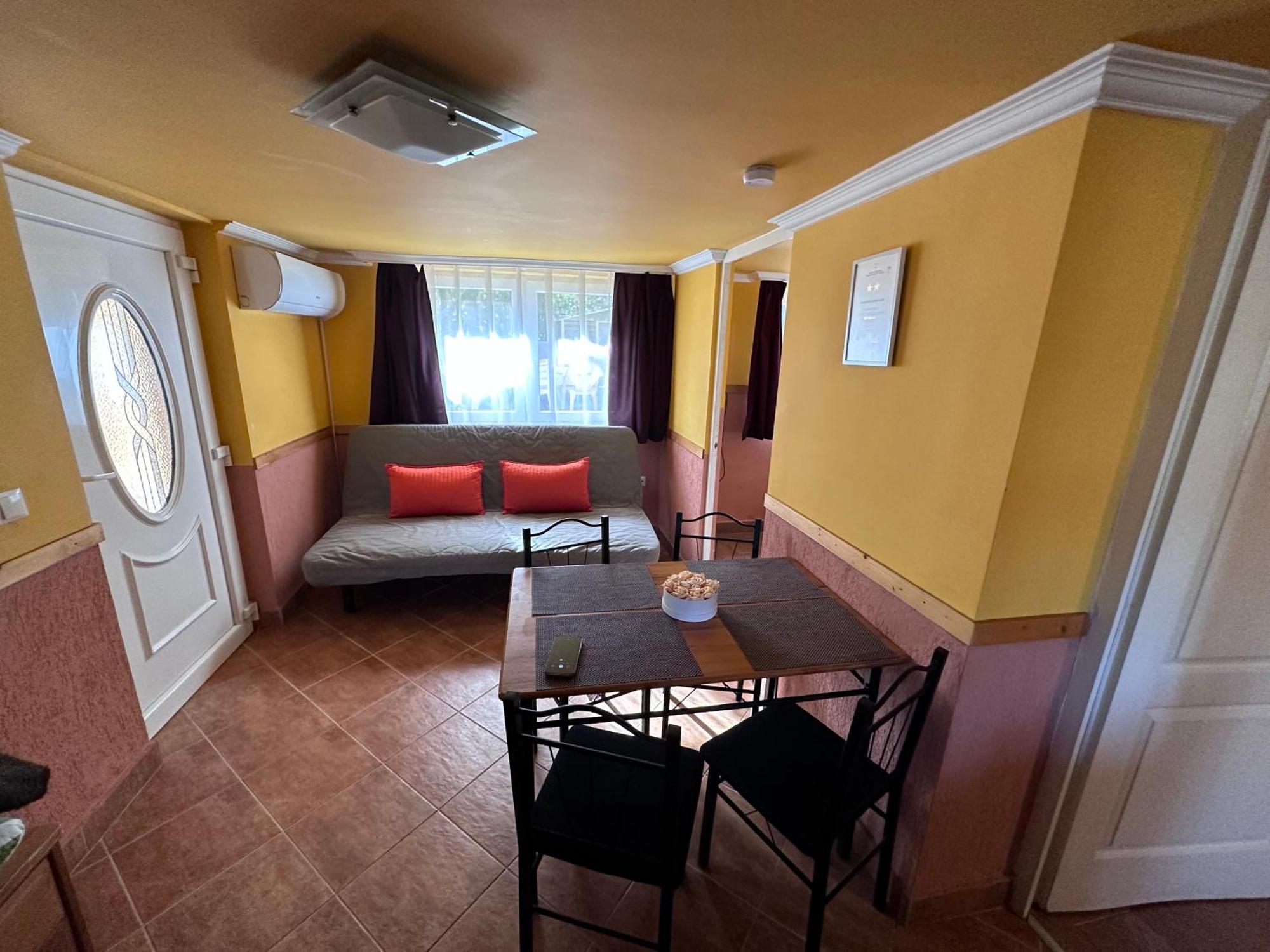 Aranyeso Apartman Hajdúszoboszló Εξωτερικό φωτογραφία