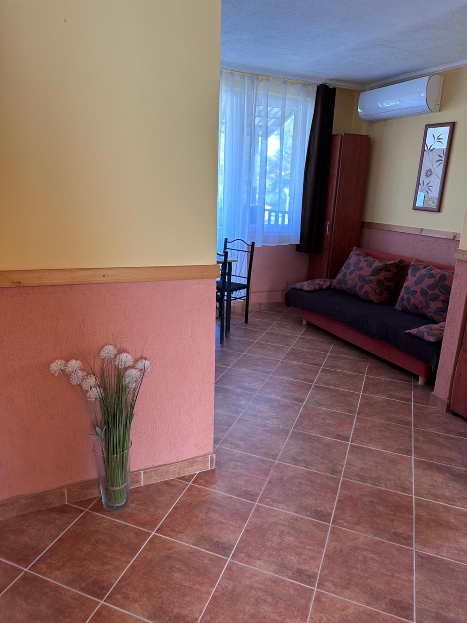 Aranyeso Apartman Hajdúszoboszló Εξωτερικό φωτογραφία